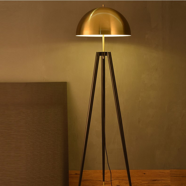 Nerja Floor Lamp – Exclusive Designer Lighting with Warm Elegant Glow
